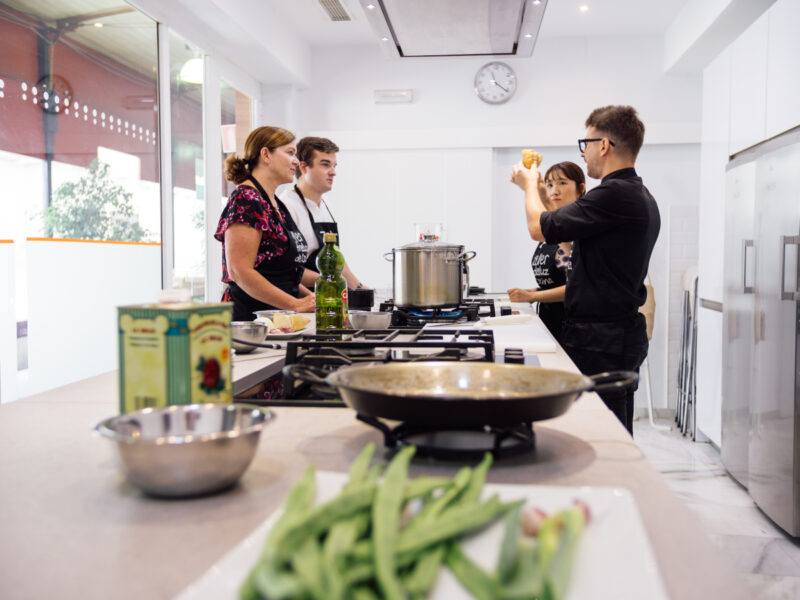 Spanish Cooking Class (Evening) - Imagen 5